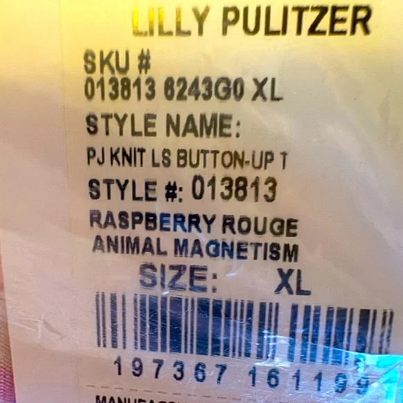 NWT ❤️NEW 2025 PATTERN!❤️
LILLY PULITZER PJ Knit Button Up Top Raspberry Rouge L - Picture 13 of 13